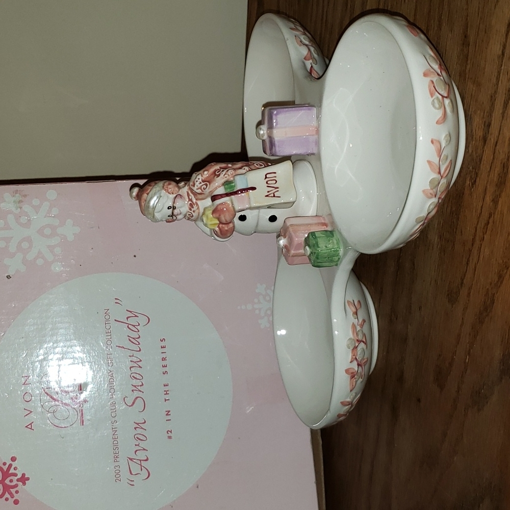 Avon Snowlady President's Club Christmas Holiday Three Part Server Tray 2003